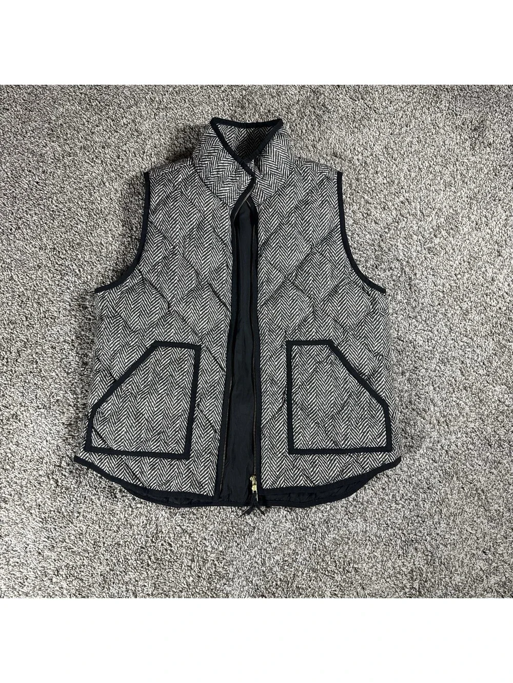 J.Crew Women Black Ivory Excursion Herringbone Quilted Insulated Puffer Vest L